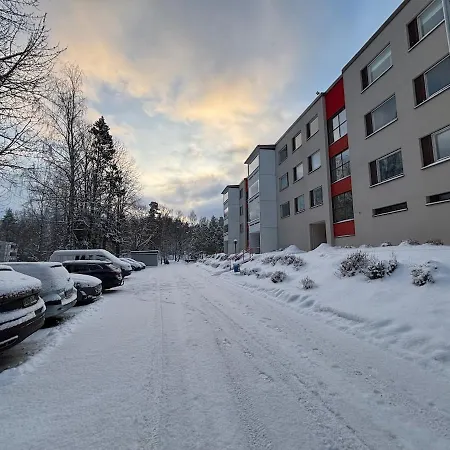 Cozy Near Mustavuori 42m2 ヘルシンキ