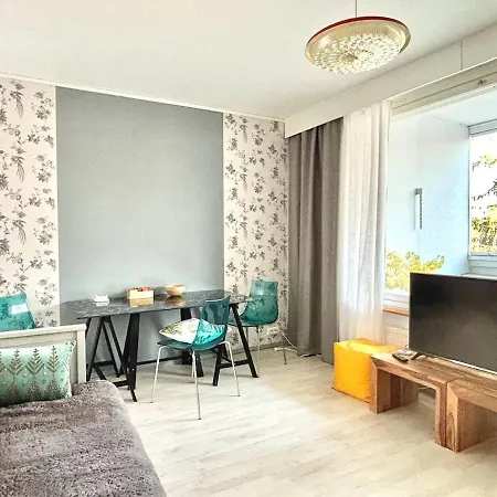 Cozy Near Mustavuori 42m2 * Helsinki